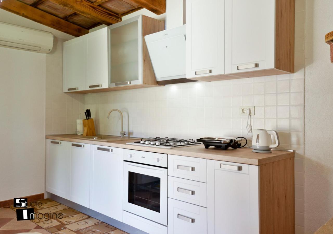 Charming Stone Cottage By The Sea Umag Bagian luar foto